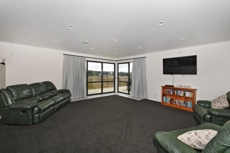 Photo of property in 68 Pebble Beach Boulevard, Te Kamo, Whangarei, 0112