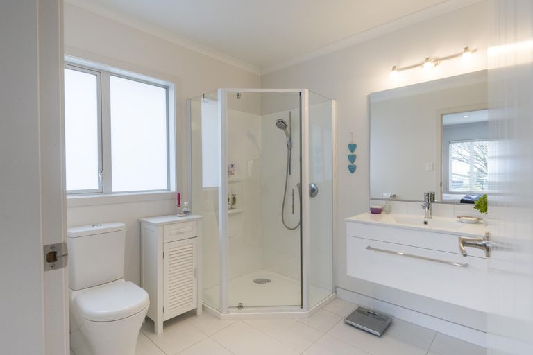 Photo of property in 48a Churchill Avenue, Hokowhitu, Palmerston North, 4410