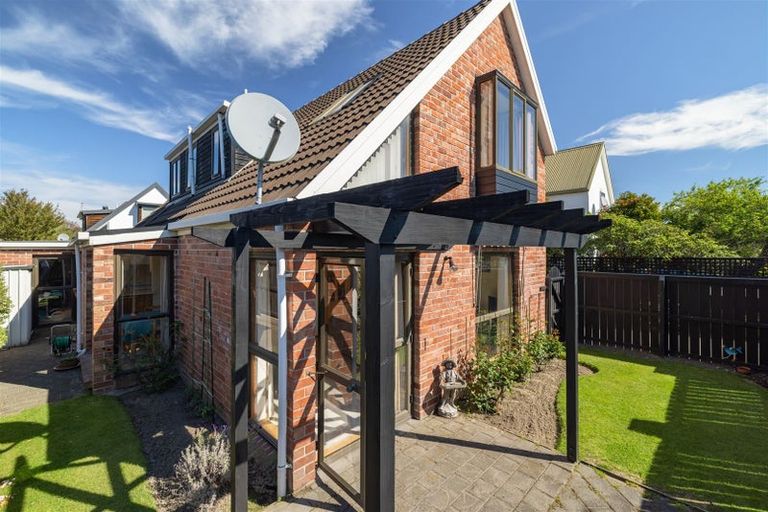 Photo of property in 1/64 Merivale Lane, Merivale, Christchurch, 8014