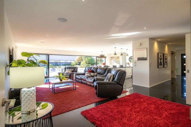 Photo of property in 9 Shona Lane, West Melton, 7618