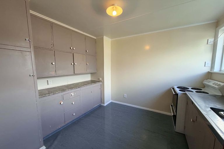 Photo of property in 3-5 York Place, Cannons Creek, Porirua, 5024