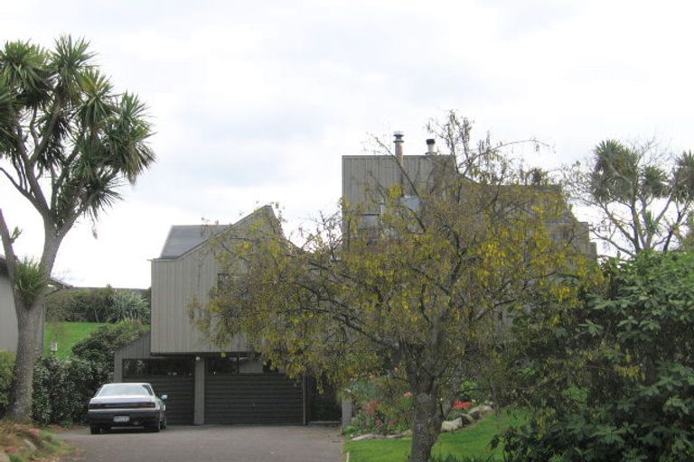 Photo of property in 114 Taupo View Road, Taupo, 3330