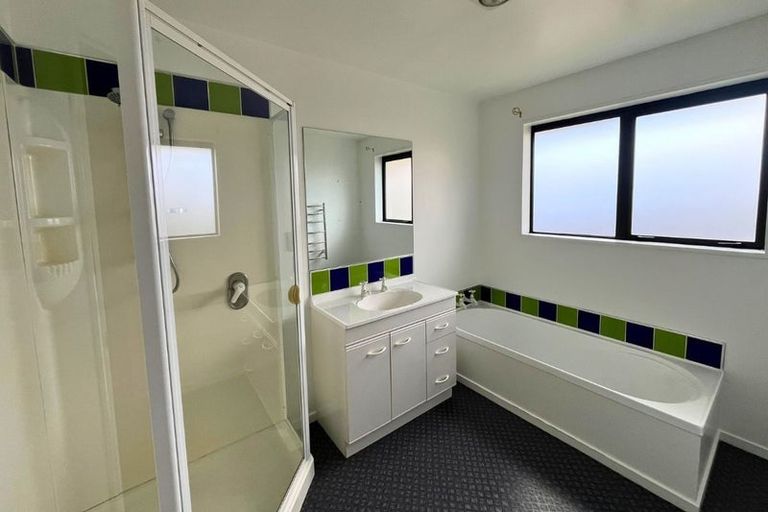 Photo of property in 223 Stone Street, Wanaka, 9305