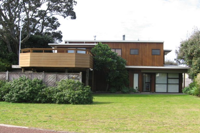 Photo of property in 25 Claxton Avenue, Pauanui, Hikuai, 3579