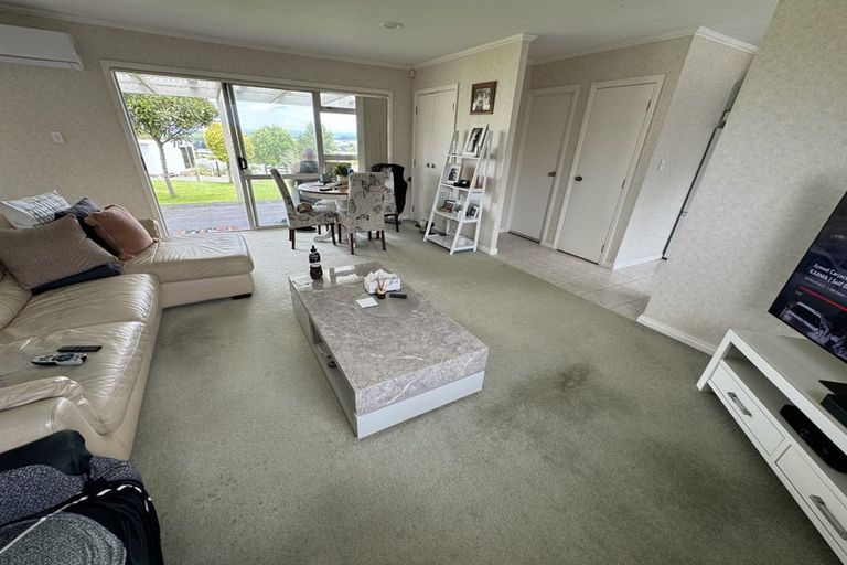 Photo of property in 290 Point View Drive, Dannemora, Auckland, 2016