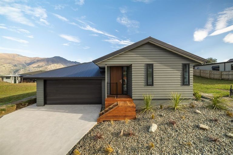 Photo of property in 36 Clearview Street, Wanaka, 9305