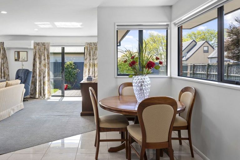 Photo of property in 46 Oxley Avenue, St Albans, Christchurch, 8014