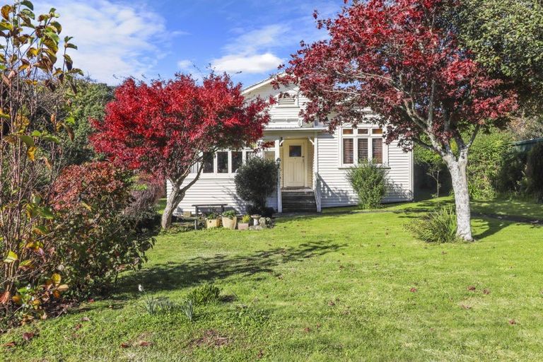 Photo of property in 6 Rose Street, Tirau, 3410