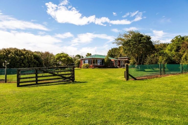 Photo of property in 804 Egmont Road, Hillsborough, New Plymouth, 4372