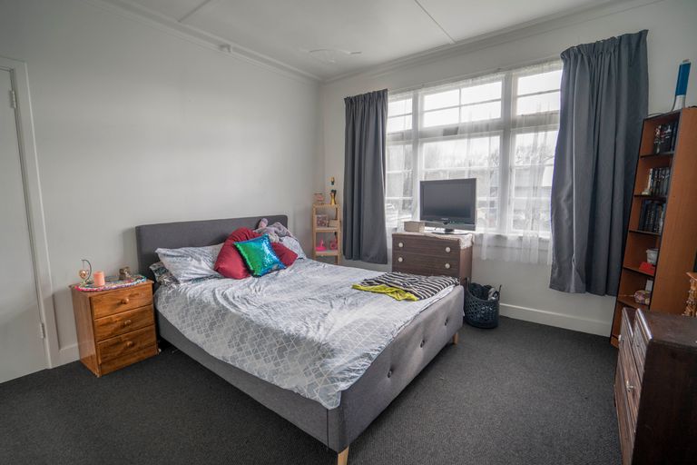 Photo of property in 151 Dalrymple Street, Strathern, Invercargill, 9812