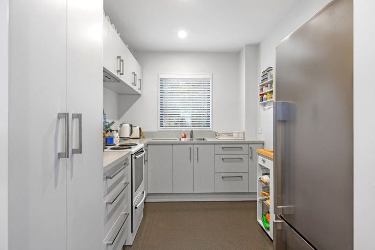 Photo of property in Cornwall Gardens, 8/27 Cornwall Street, St Albans, Christchurch, 8014