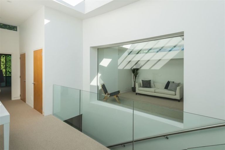 Photo of property in 16 Carlton Mill Road, Merivale, Christchurch, 8014