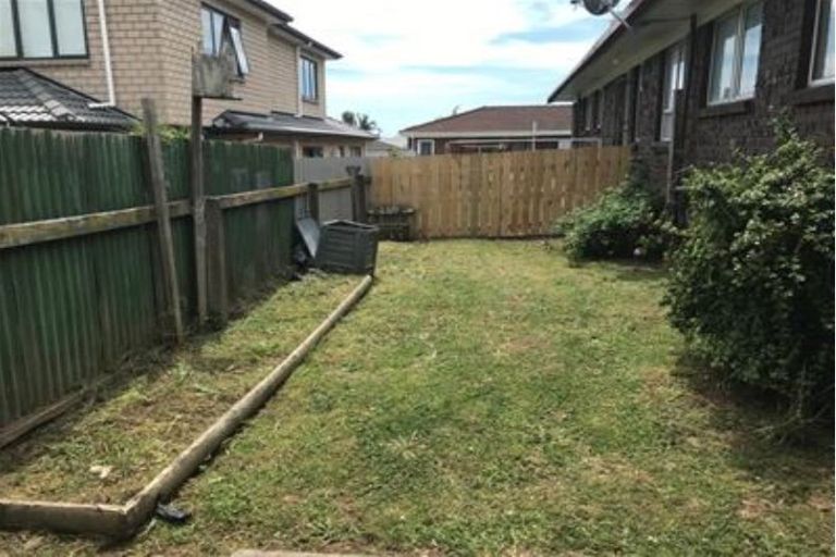 Photo of property in 2/6 Paton Avenue, Papatoetoe, Auckland, 2025