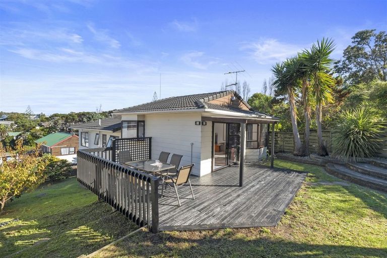 Photo of property in 3/43-53 Chivalry Road, Glenfield, Auckland, 0629