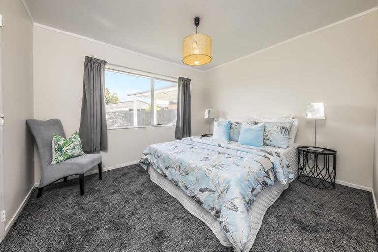 Photo of property in 15 Crail Court, Totara Heights, Auckland, 2105