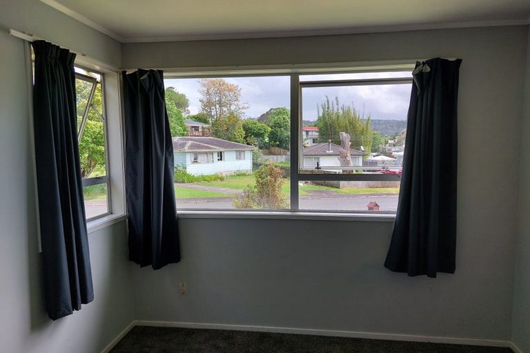 Photo of property in 4 Osman Street, Glen Eden, Auckland, 0602