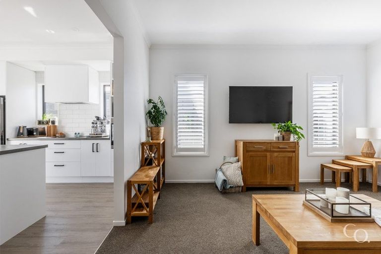 Photo of property in 17 Mida Close, Papamoa Beach, Papamoa, 3118