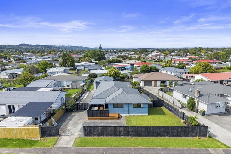 Photo of property in 143 Clevedon Road, Papakura, 2110