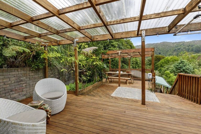 Photo of property in 53 Lowry Crescent, Stokes Valley, Lower Hutt, 5019