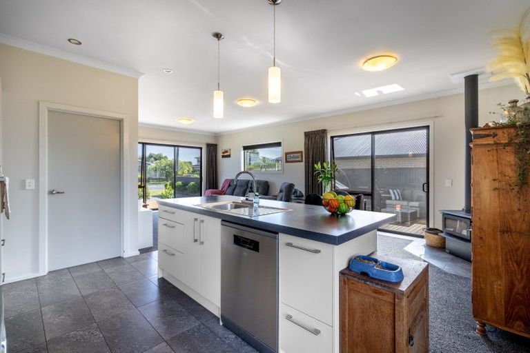 Photo of property in 53 Queen Street, Winton, 9720