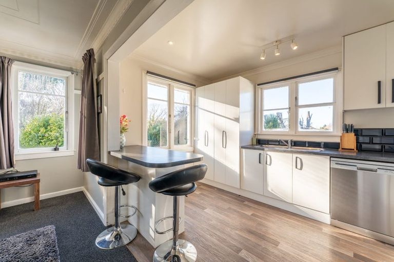 Photo of property in 14 Bathgates Road, Waimate, 7980