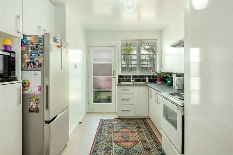 Photo of property in 4/21 Newnham Terrace, Upper Riccarton, Christchurch, 8041