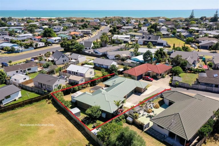 Photo of property in 12 Karia Grove, Papamoa Beach, Papamoa, 3118