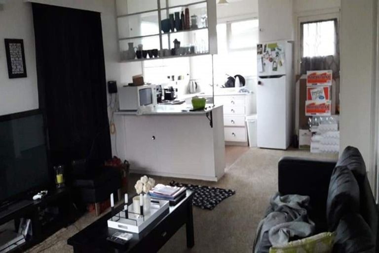 Photo of property in 30 Grantley Street, New Brighton, Christchurch, 8083