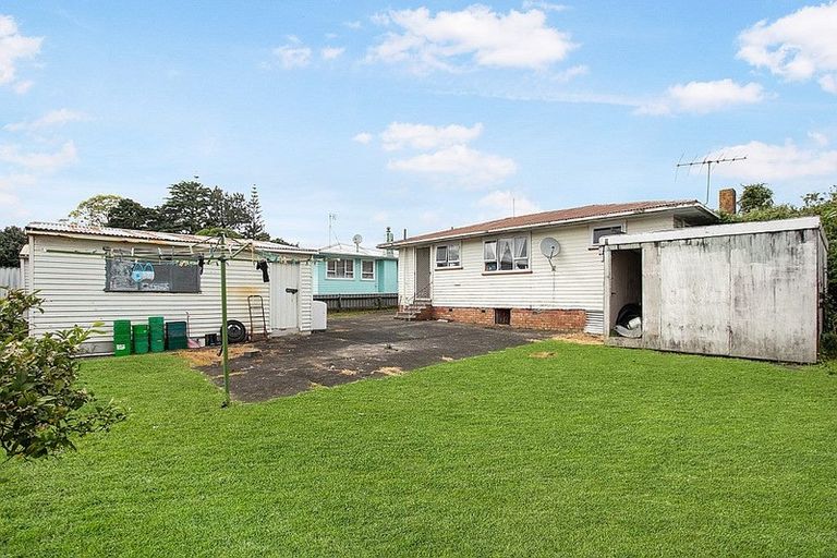 Photo of property in 14 Boundary Road, Clover Park, Auckland, 2019