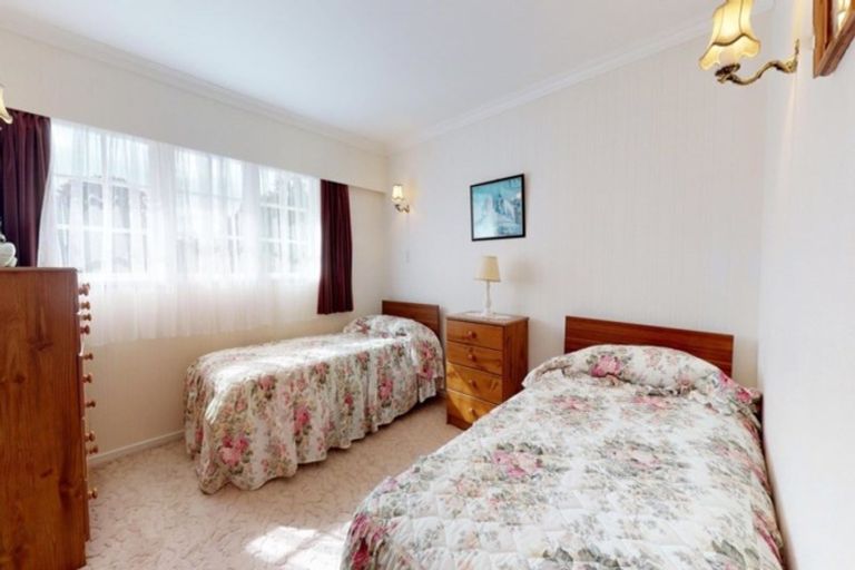 Photo of property in 1 Byrd Street, Levin, 5510