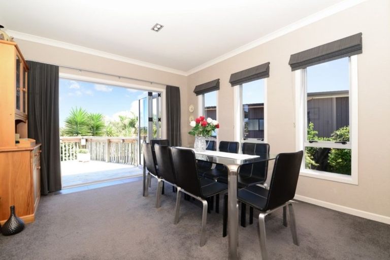 Photo of property in 62d Rototuna Road, Rototuna, Hamilton, 3210