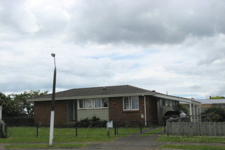Photo of property in 15 Nina Place, Manurewa, Auckland, 2102