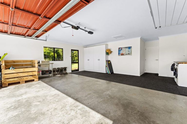 Photo of property in 3 Waiteitei Road, Wellsford, 0974
