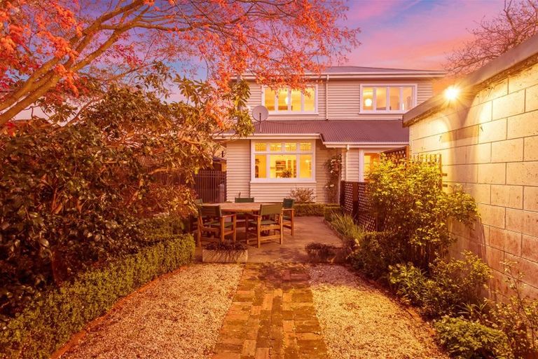 Photo of property in 95 Glandovey Road, Fendalton, Christchurch, 8052