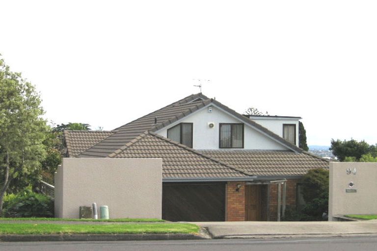 Photo of property in 94 Bleakhouse Road, Howick, Auckland, 2014