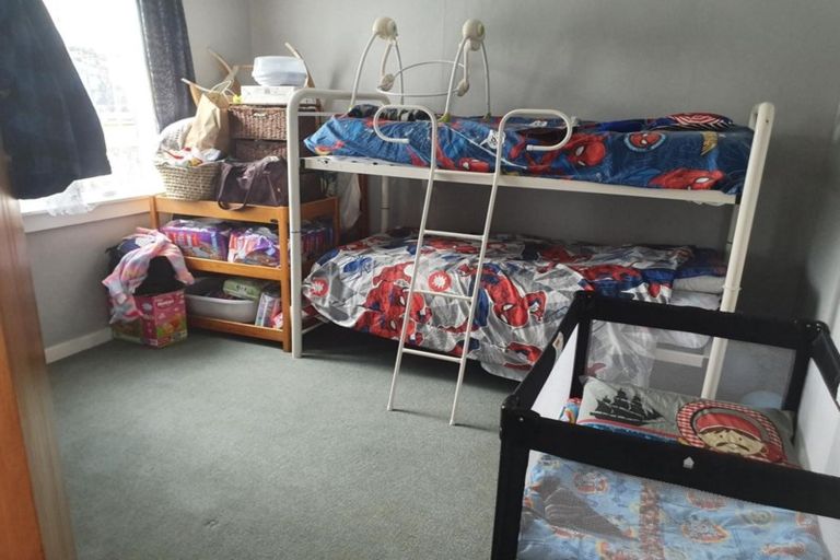 Photo of property in 33 Strange Street, Waitara, 4320