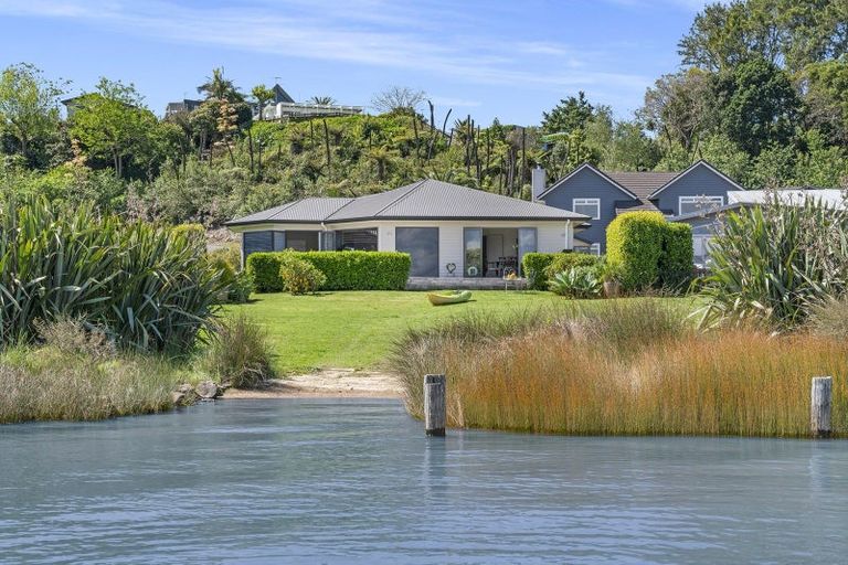 Photo of property in 35 Ebbtide Way, Maungatapu, Tauranga, 3112