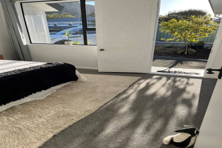 Photo of property in 2/162 Main Road, Redcliffs, Christchurch, 8081