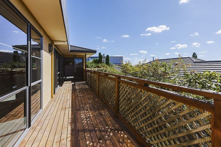 Photo of property in 48a Clevedon Road, Papakura, 2110