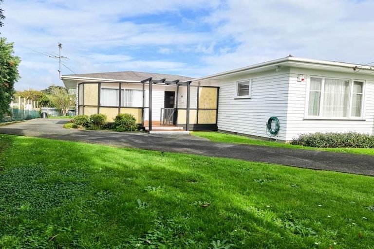 Photo of property in 23 Hyde Street, Manurewa East, Auckland, 2102