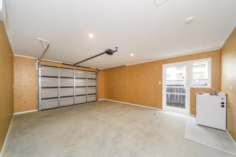 Photo of property in 74 Heretaunga Street, Palmerston North, 4414