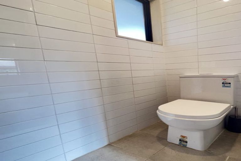 Photo of property in 3/260 Lincoln Road, Addington, Christchurch, 8024