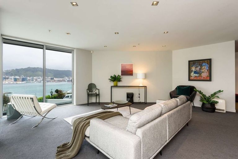 Photo of property in Alto Apartments, 2a/22 Telford Terrace, Oriental Bay, Wellington, 6011