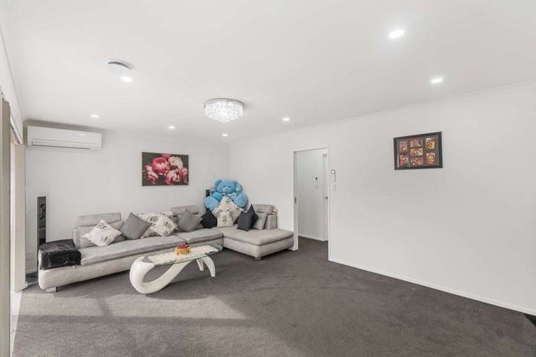 Photo of property in 335 Mahia Road, Weymouth, Auckland, 2103