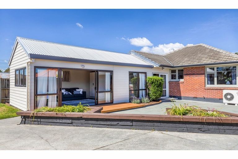 Photo of property in 8 Sledmere Street, Burnside, Christchurch, 8053