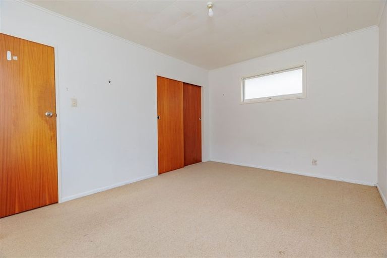 Photo of property in 15 Cortina Avenue, Johnsonville, Wellington, 6037