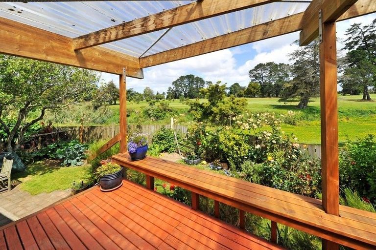 Photo of property in 36 Frangipani Avenue, Manurewa, Auckland, 2102