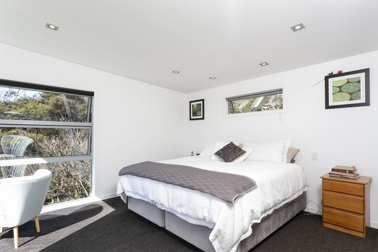 Photo of property in 58 Kopiko Road, Titirangi, Auckland, 0604