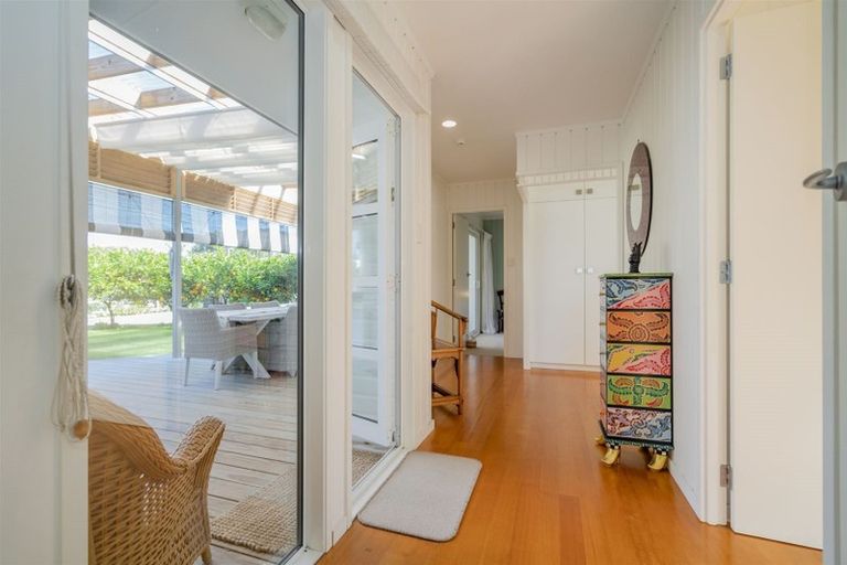 Photo of property in 65 Robinson Road, Whitianga, 3510