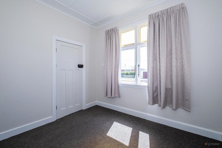 Photo of property in 11 George Street, Waimate, 7924